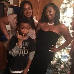 Meet your Posher, Lakeisha